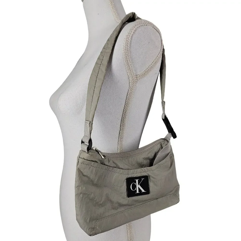 CALVIN KLEIN WOMEN'S GRAY CITY NYLON SHOULDER CROSSBODY BAG LIGHT 10